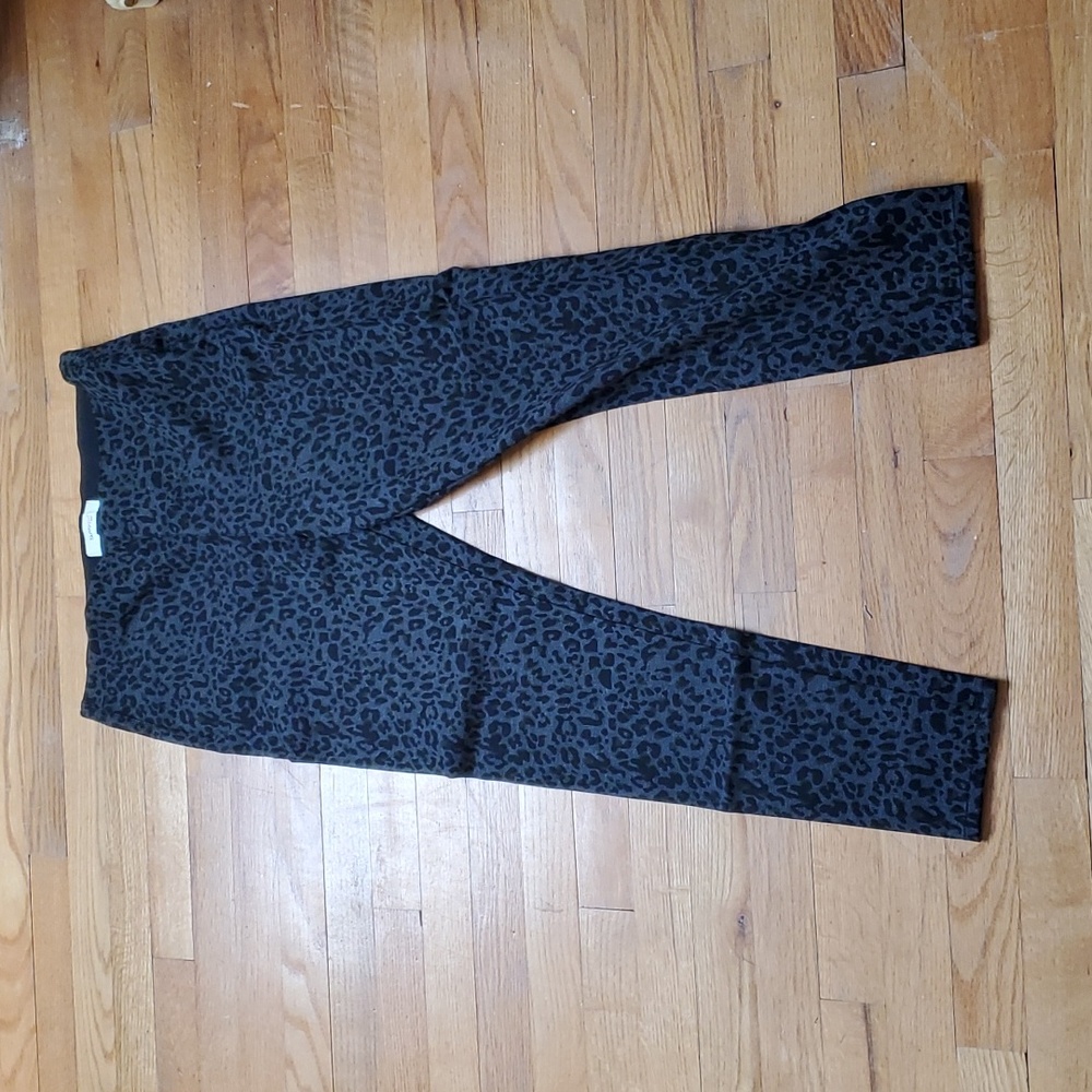 Skinny Girl Leppard leggings Size 14